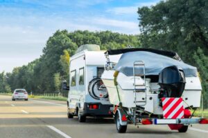 RV parks Sacramento CA, Travel trailer rental, RV parks Sacramento CA, Rent an RV, trailers for sale in Sacramento, Sacramento RV, RV rental Sacramento, Rent RV, RV, trailers for rent in Sacramento, Class A rental, Rent Class BRV parks Sacramento CA