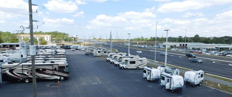 Sacramento trailer, trailers for rent in Sacramento, motorhome rental, RVs of Sacramento, RV for rent, travel trailer rental, trailers for sale in Sacramento, Sacramento RV, RV rental Sacramento, Rent RV