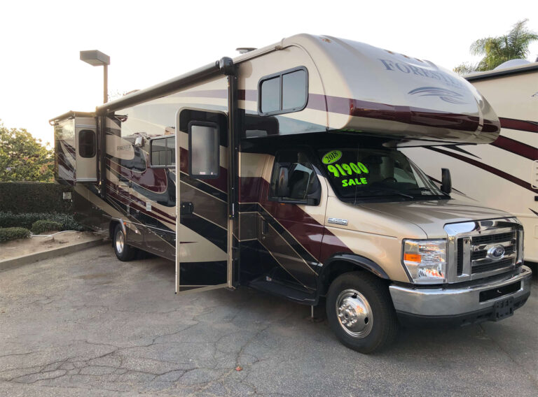 Rent and RV, RV For Rent, Rv of Sacramento, Sacramento trailer, mobile home rentals, trailers for sale in Sacramento, rv for rent, travel trailer rental, trailers for sale in Sacramento, Sacramento RV, RV rental Sacramento, Rent RV